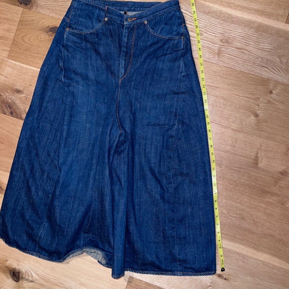 VERY RARE Vintage 1999 Levi's RED culotte split skirt Size S, 28.5 waist - Picture 6 of 10